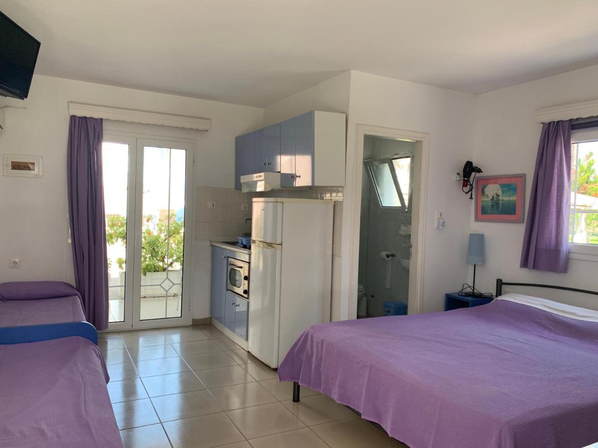 7Syn7 Aparthotel Oreí Kültér fotó