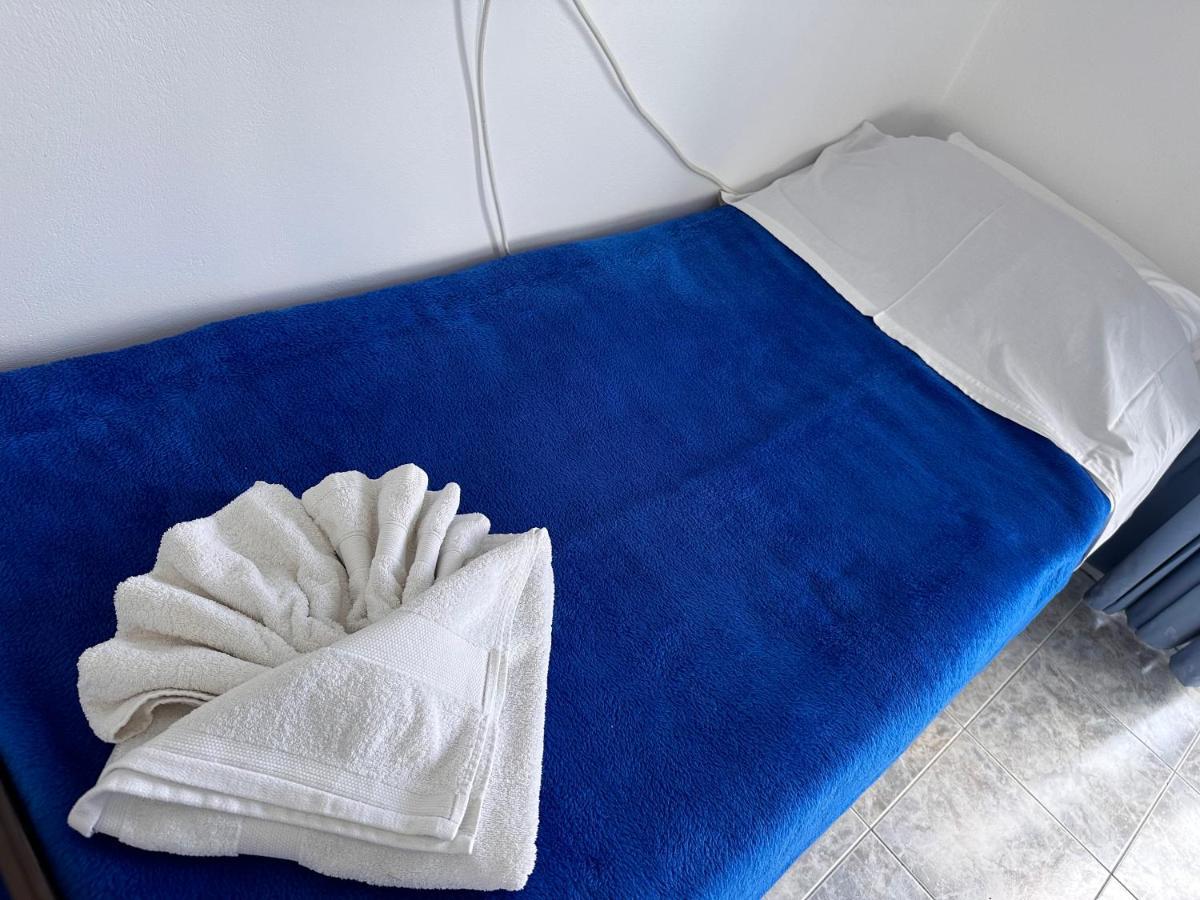 7Syn7 Aparthotel Oreí Kültér fotó