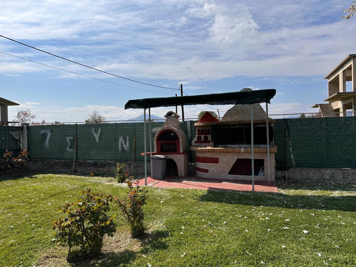 7Syn7 Aparthotel Oreí Kültér fotó